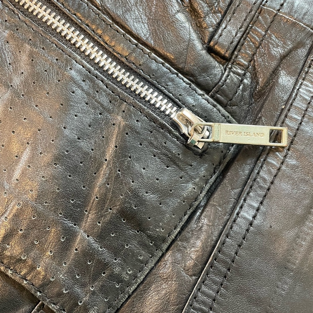 River Island 100% REAL LEATHER Quilted Moto Jacket - Black - Size UK 10 / US 6 - Picture 9 of 10